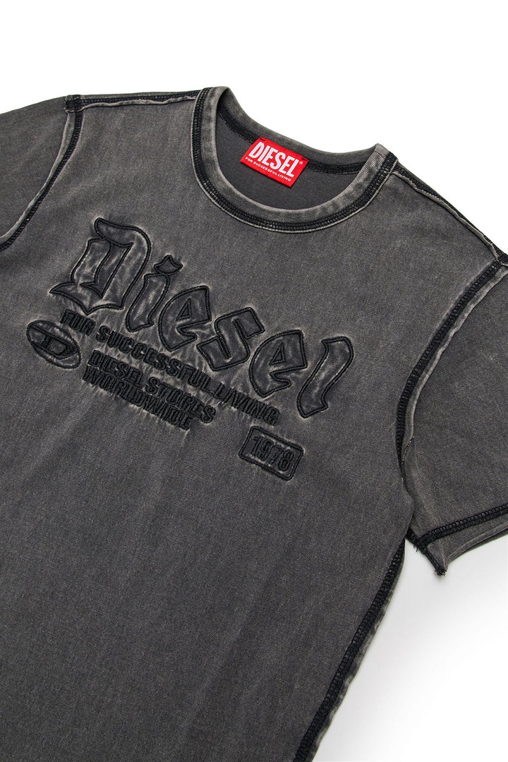 DIESEL KID 
T-SHIRT RAGAZZO - BIANCA
T-SHIRT RAGAZZO - NERA