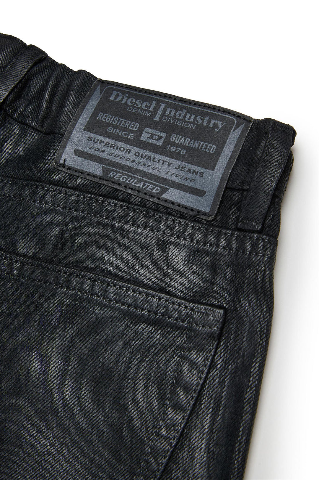DIESEL KID 
SHORT RAGAZZA - NERO
